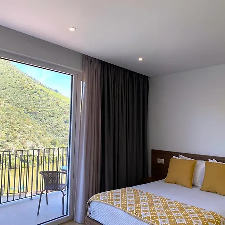 ヴィラ Quinta Da Pedra Caldeira アルママール